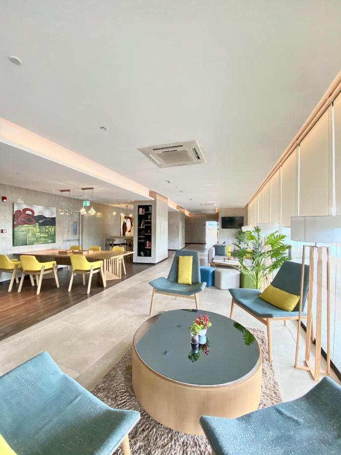 Condotel Aeon Towers Davao 20Mbps Wifi Bagian luar foto